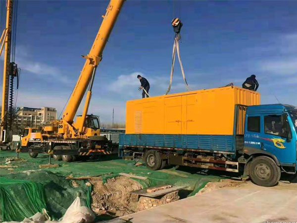 保定万科工程建设租赁一台大型静音发电