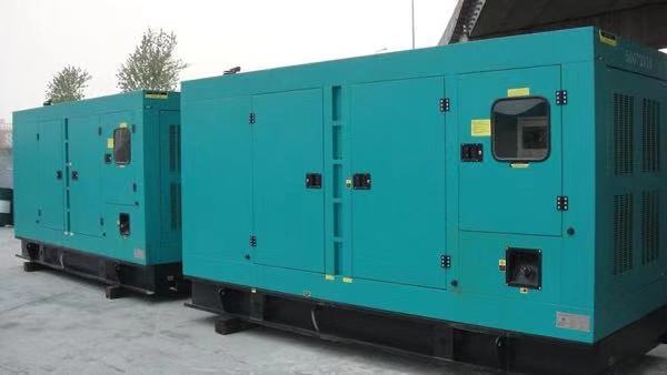 保定二手康明斯400kw大型柴油发电机组
